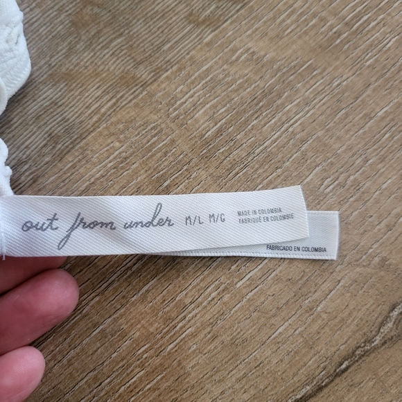 Urban Outfitters Out from Under White Cropped Distressed Shirt M/L - Picture 4 of 7